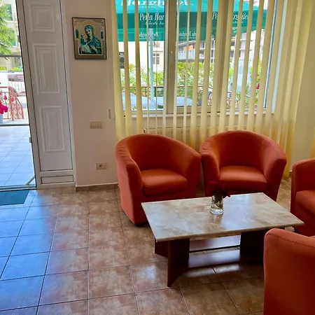 Casa Servus Junior
