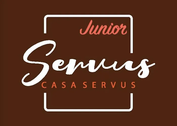 Casa Servus Junior 招待所 3*