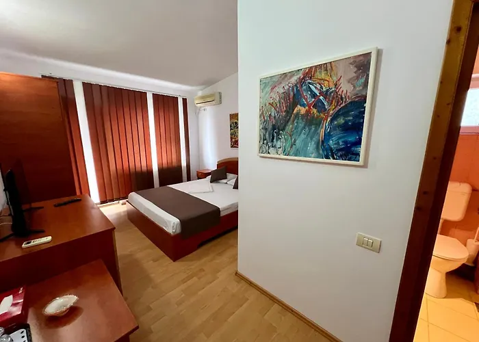 招待所 Casa Servus Junior 3*