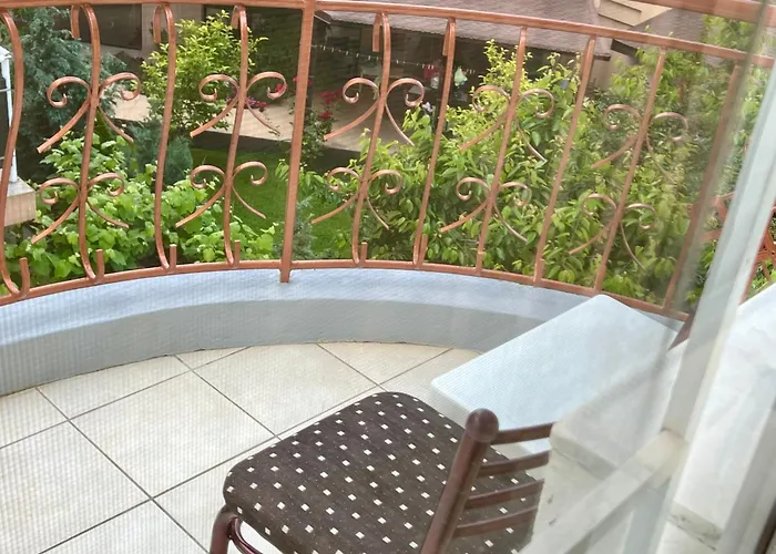 Casa Servus Junior 3* 那沃达利