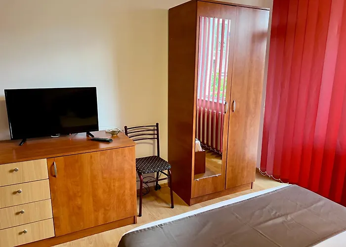 Casa Servus Junior 招待所 3*