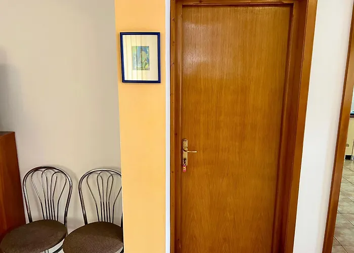 招待所 Casa Servus Junior 那沃达利