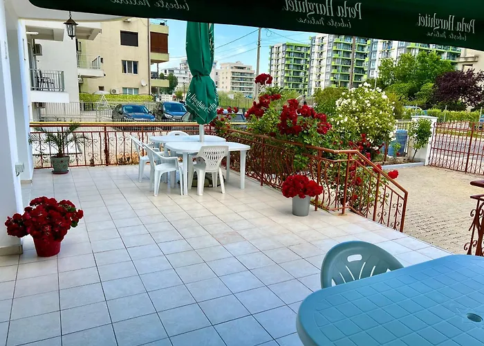 Casa Servus Junior 招待所 那沃达利