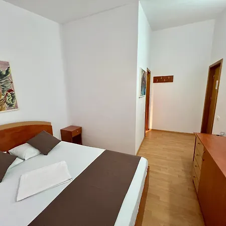 Casa Servus Junior 3* Năvodari