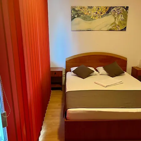 Casa Servus Junior Casa de hóspedes Năvodari