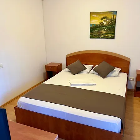 Casa Servus Junior 3*