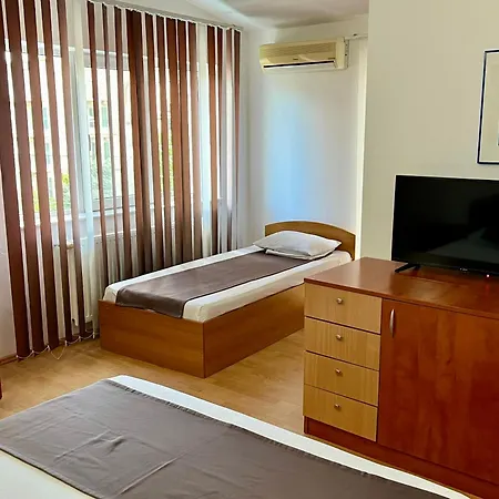 Casa Servus Junior Casa de hóspedes 3*