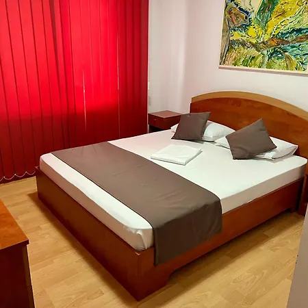 Casa Servus Junior Casa de hóspedes Năvodari