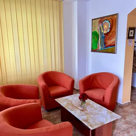 Casa Servus Junior 3* Năvodari